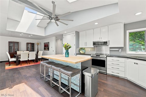 Tiny photo for 12380 Kronos Court, Strongsville, OH 44149 (MLS # 5232668)