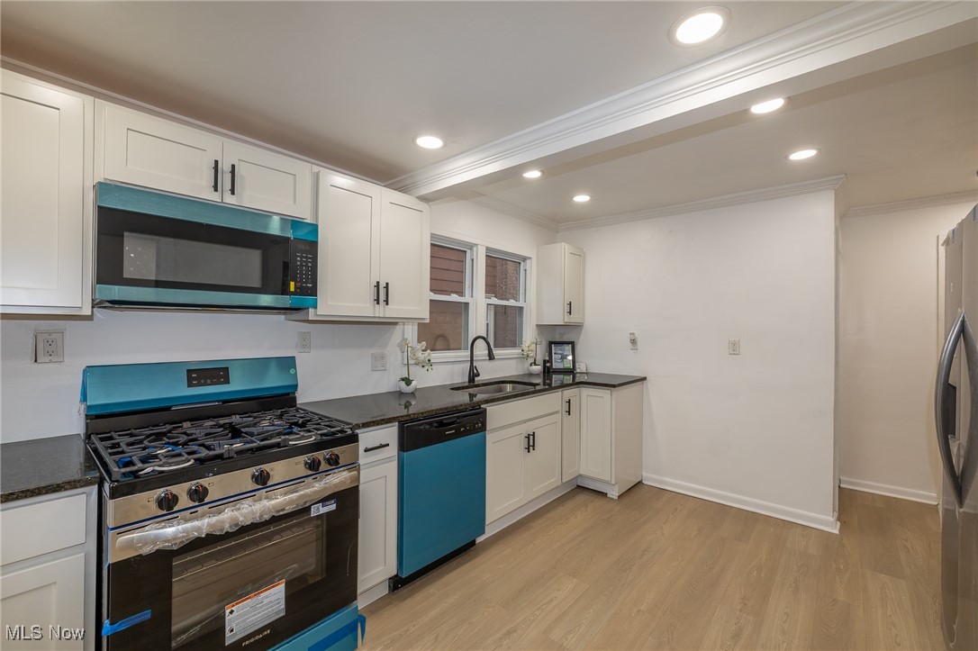 Ravinson Realty Cos Noble Park - Residential