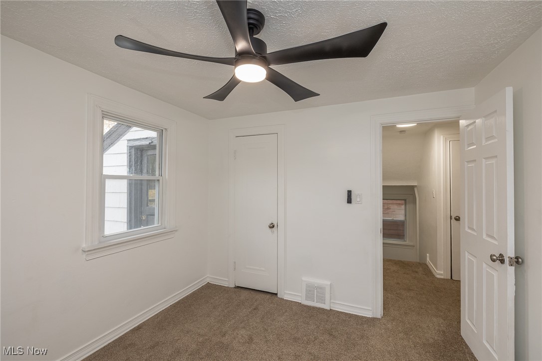 Ravinson Realty Cos Noble Park - Residential