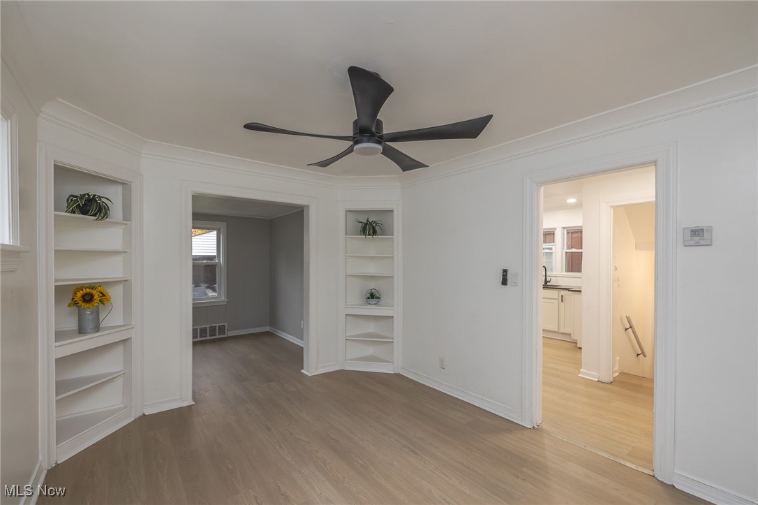 Ravinson Realty Cos Noble Park - Residential