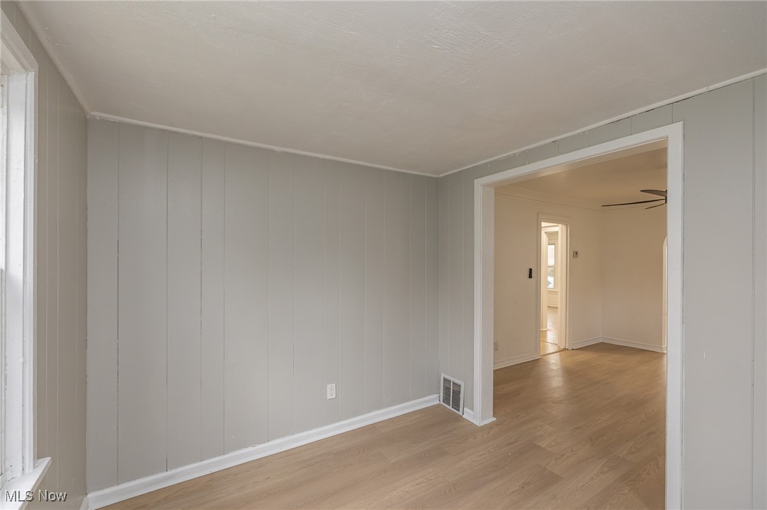 Ravinson Realty Cos Noble Park - Residential