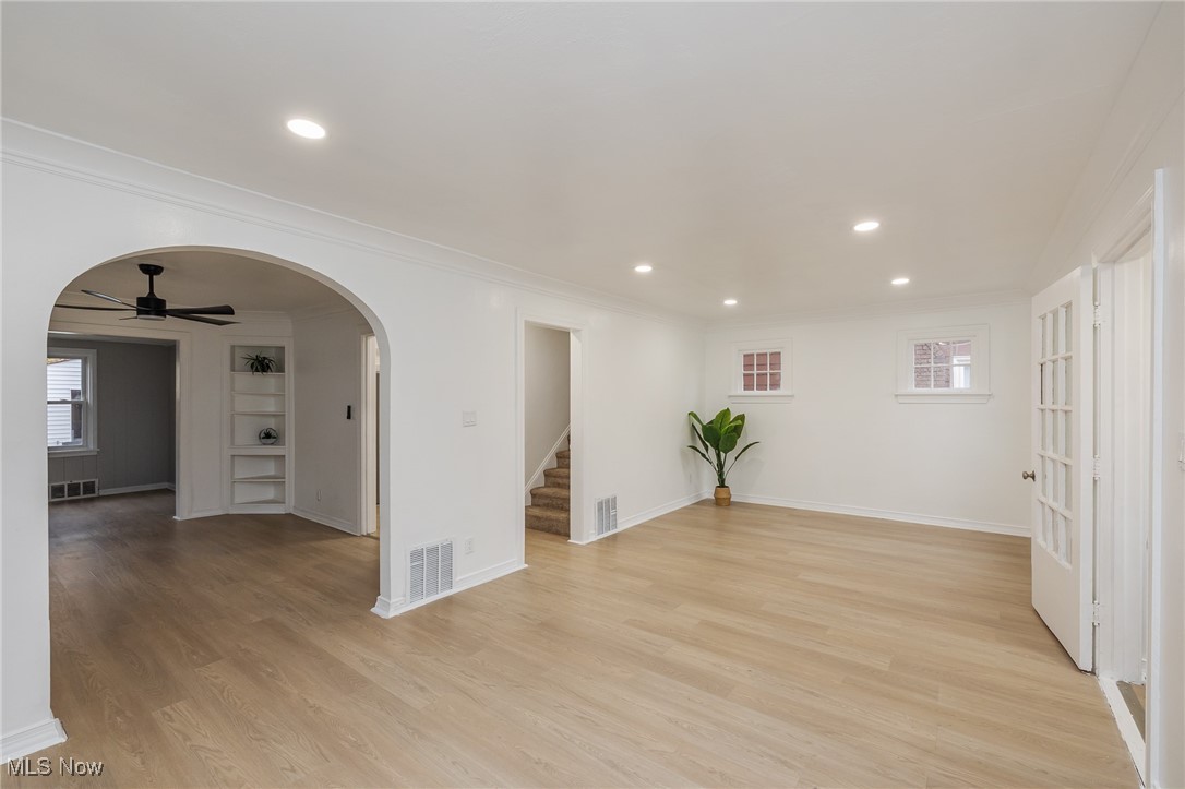 Ravinson Realty Cos Noble Park - Residential