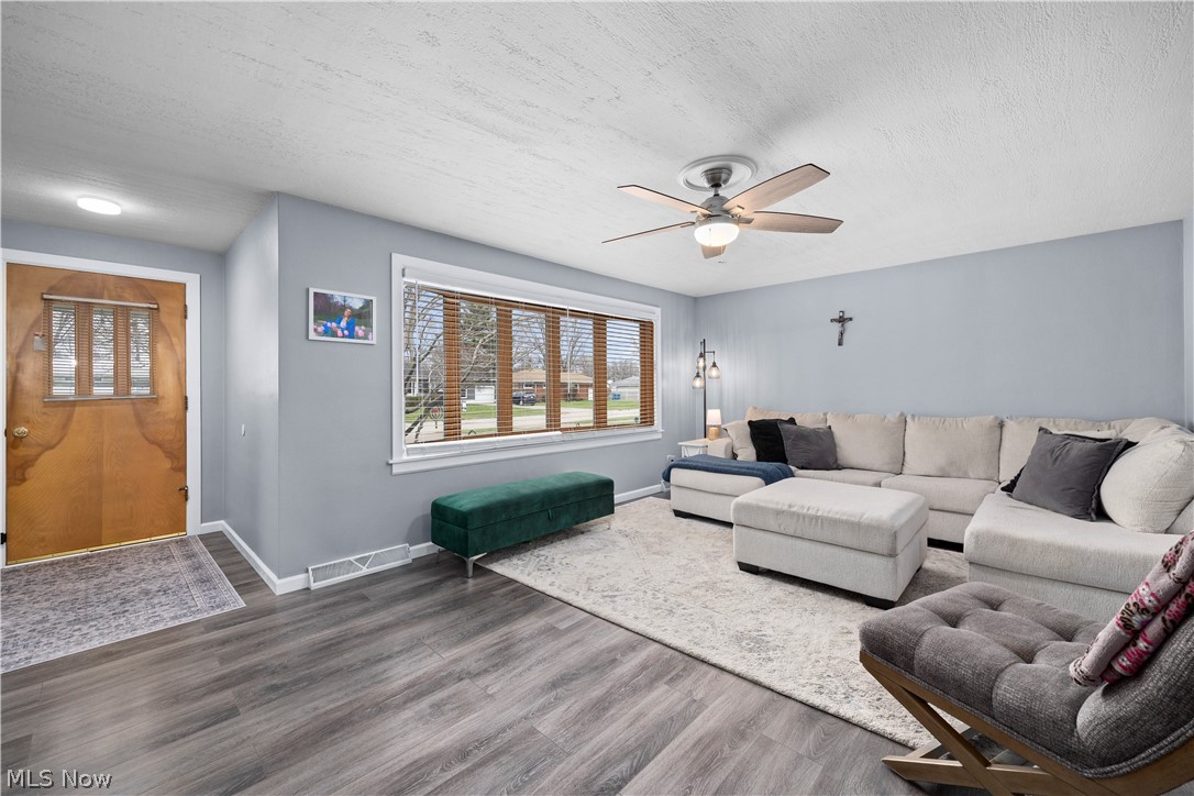 Parkway 03 - Residential