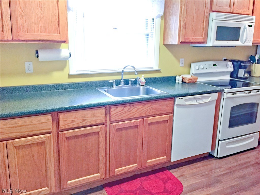 West View Realty Companys - Residential