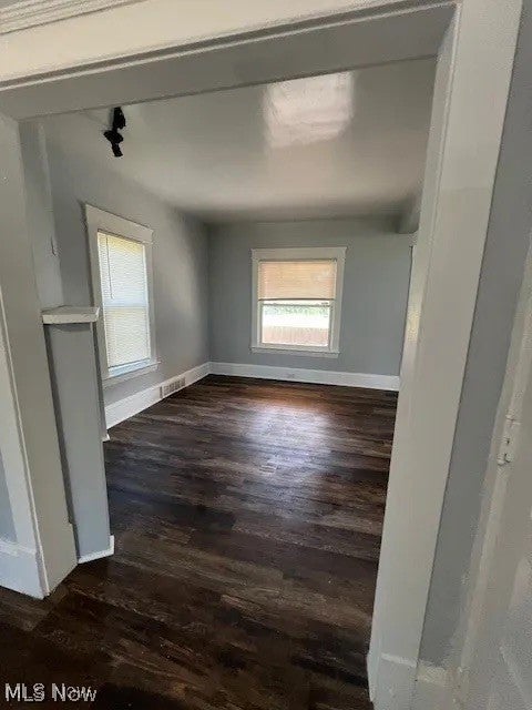 994 Parkwood Drive