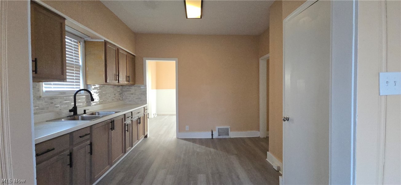 Realty Trust Co Et Al - Residential