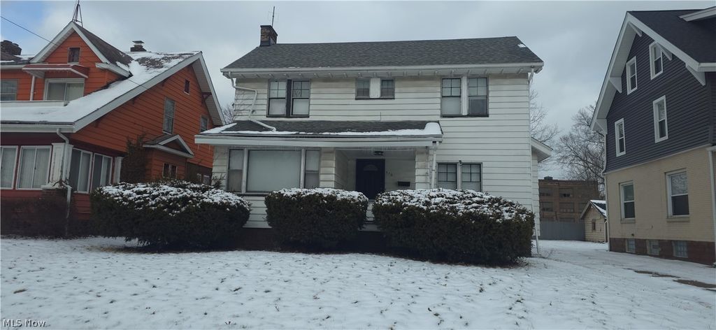 Photo of 370 Lora Avenue, Youngstown, OH 44504 (MLS # 5188373)