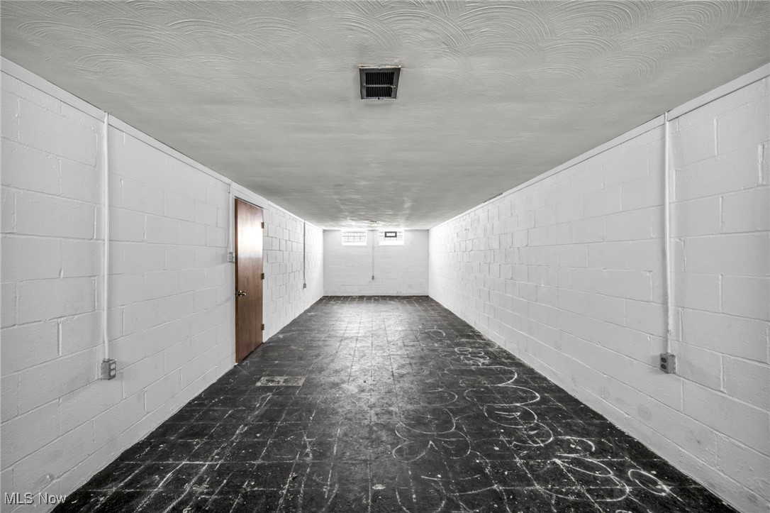 Mayflower Properties 01 - Residential