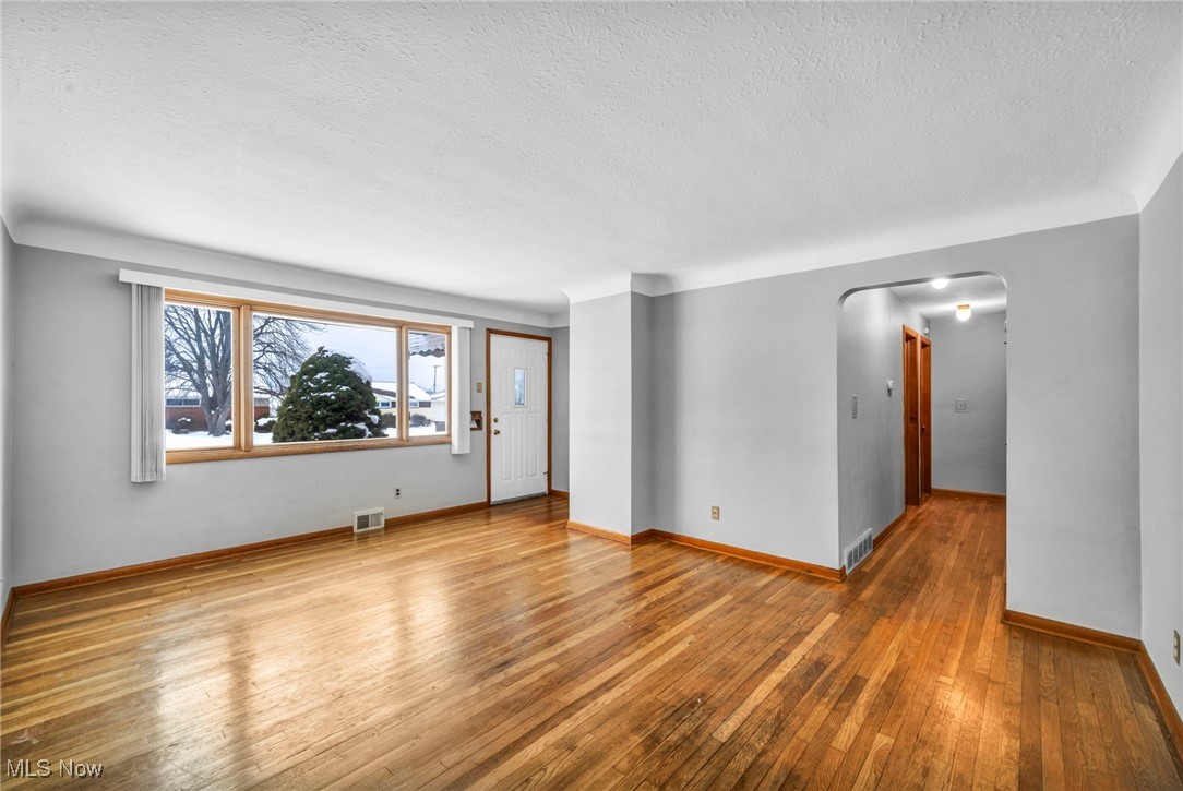 Mayflower Properties 01 - Residential