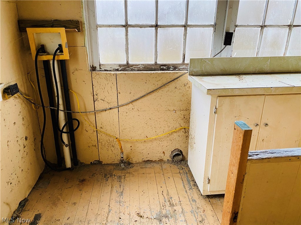 Village/New Lexington - Residential