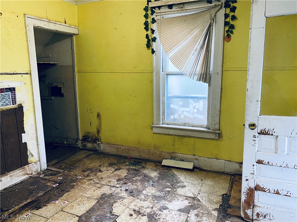 Village/New Lexington - Residential