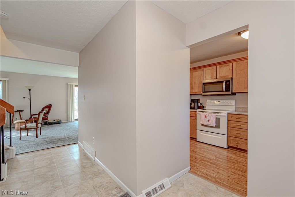 Photo of 9400 Sherman Lane, North Royalton, OH 44133 (MLS # 5187771)