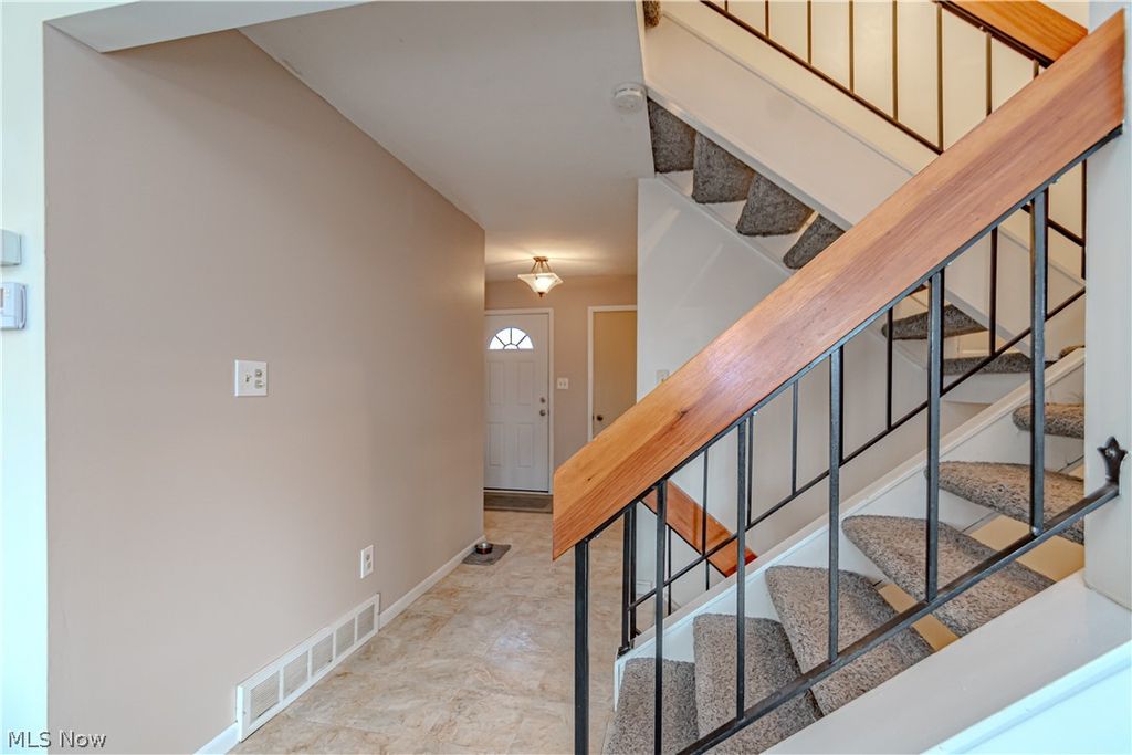 Photo of 9400 Sherman Lane, North Royalton, OH 44133 (MLS # 5187771)