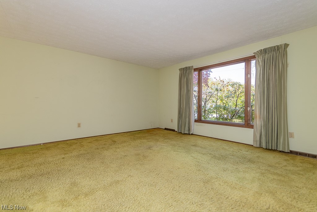 Dubain Realty Cos Richmond Heights - Residential