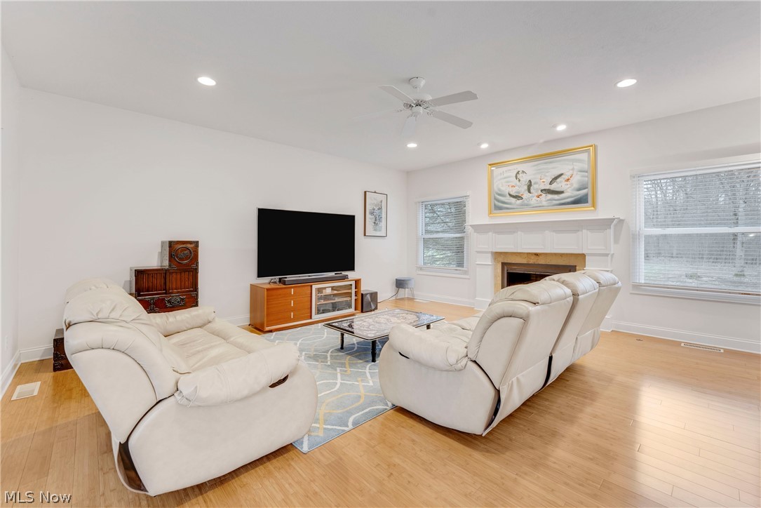 Thornbury Ph 05 - Residential