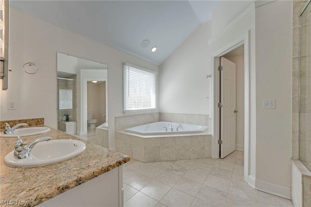 Thornbury Ph 05 - Residential