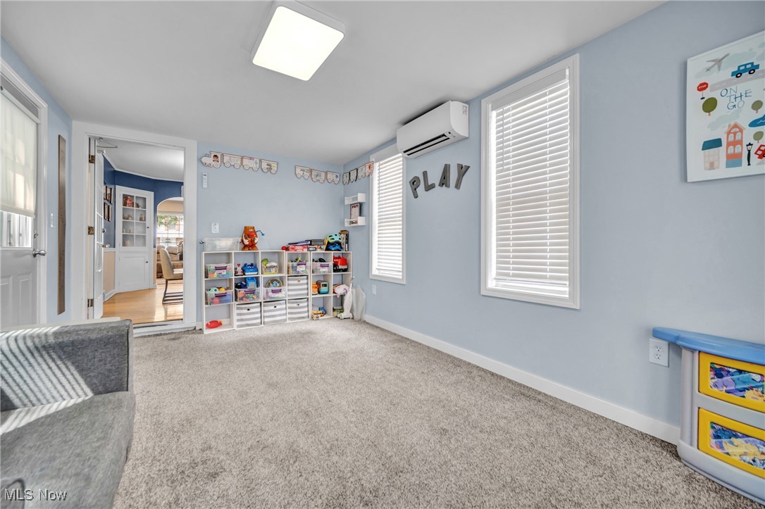 Center Green - Residential