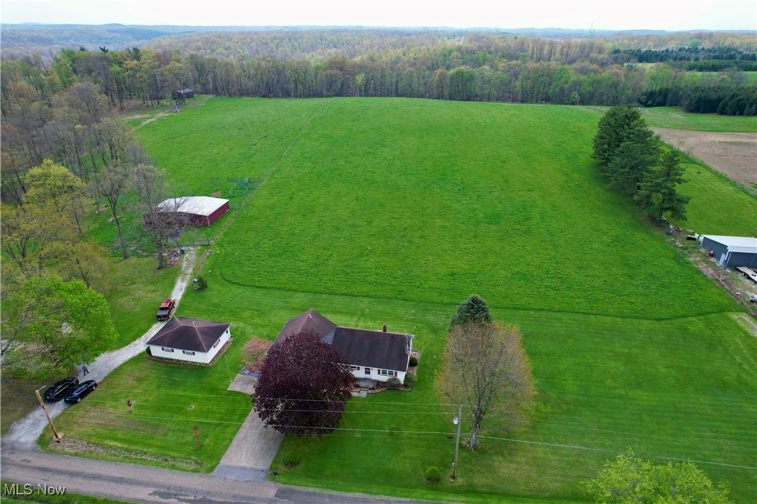 3278 Fresno Road, Carrollton, Ohio image 4