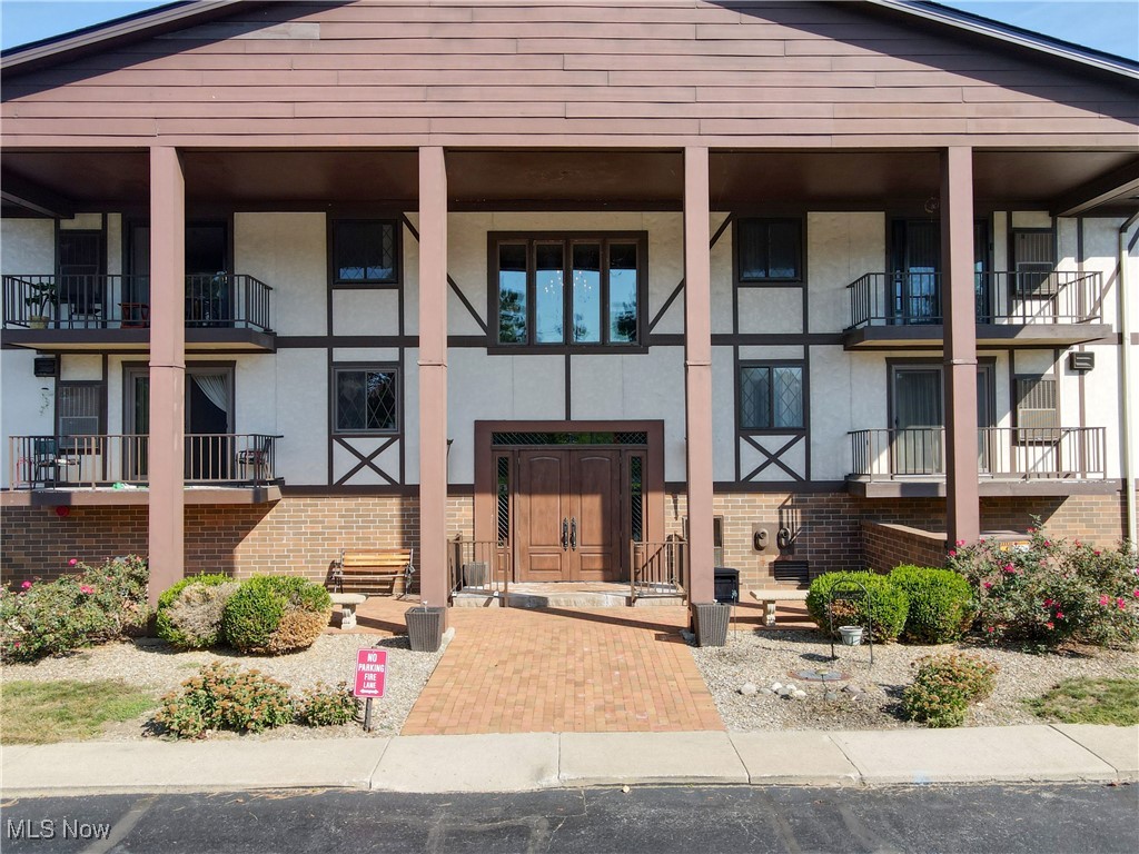 Welcome to unit #121 at The Tudor House! Located at 4849 Grace Rd. in North Olmsted, you'll enjoy maintenance free living at its finest! This 1 bedroom, 1.5 bathroom condominium offers over 900 square feet of living space, a dedicated indoor parking spot and a storage locker. The interior has all been freshly painted, all appliances stay as well. Seller is willing to leave any and all furniture making this truly move-in ready! Close to all North Olmsted has to offer! Contact your favorite realtor today to schedule your private tour.