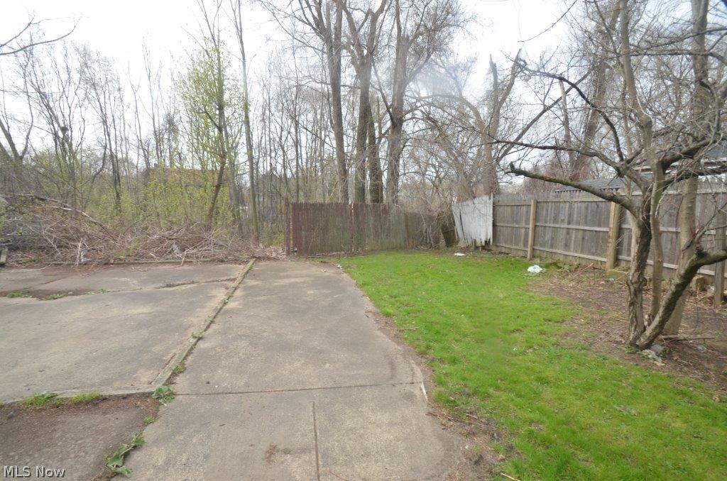 E F Collins - Residential