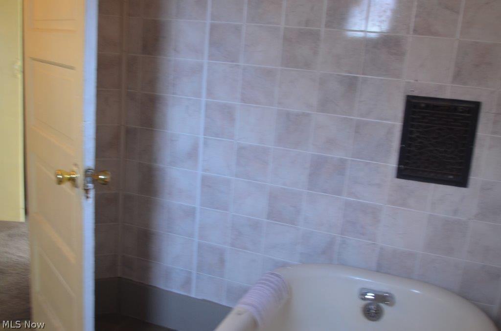 E F Collins - Residential