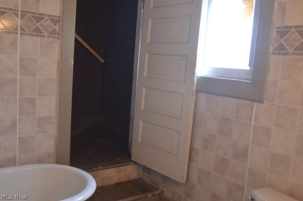 E F Collins - Residential