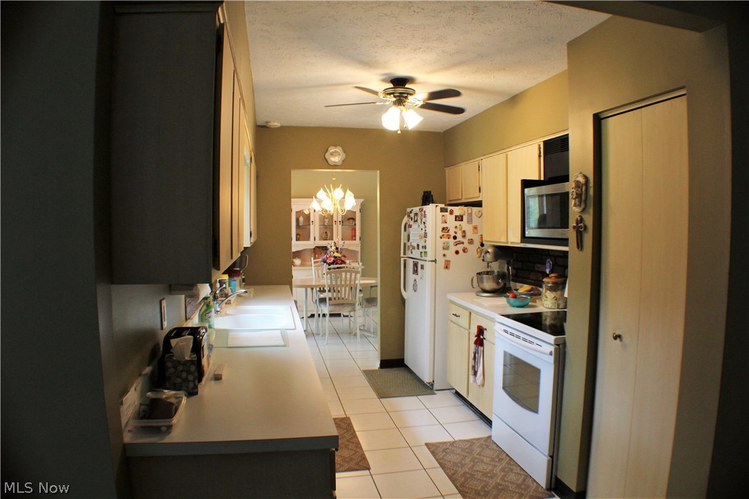 Hickory Hill 06 - Residential