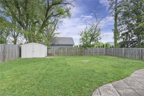 Tiny photo for 490 Abbyshire Drive, Berea, OH 44017 (MLS # 5206715)
