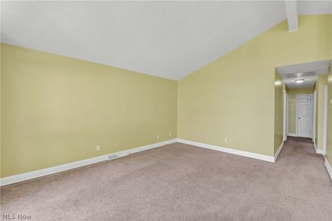 Tiny photo for 490 Abbyshire Drive, Berea, OH 44017 (MLS # 5206715)