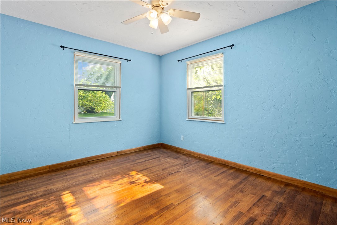 Spring Vly 04 - Residential