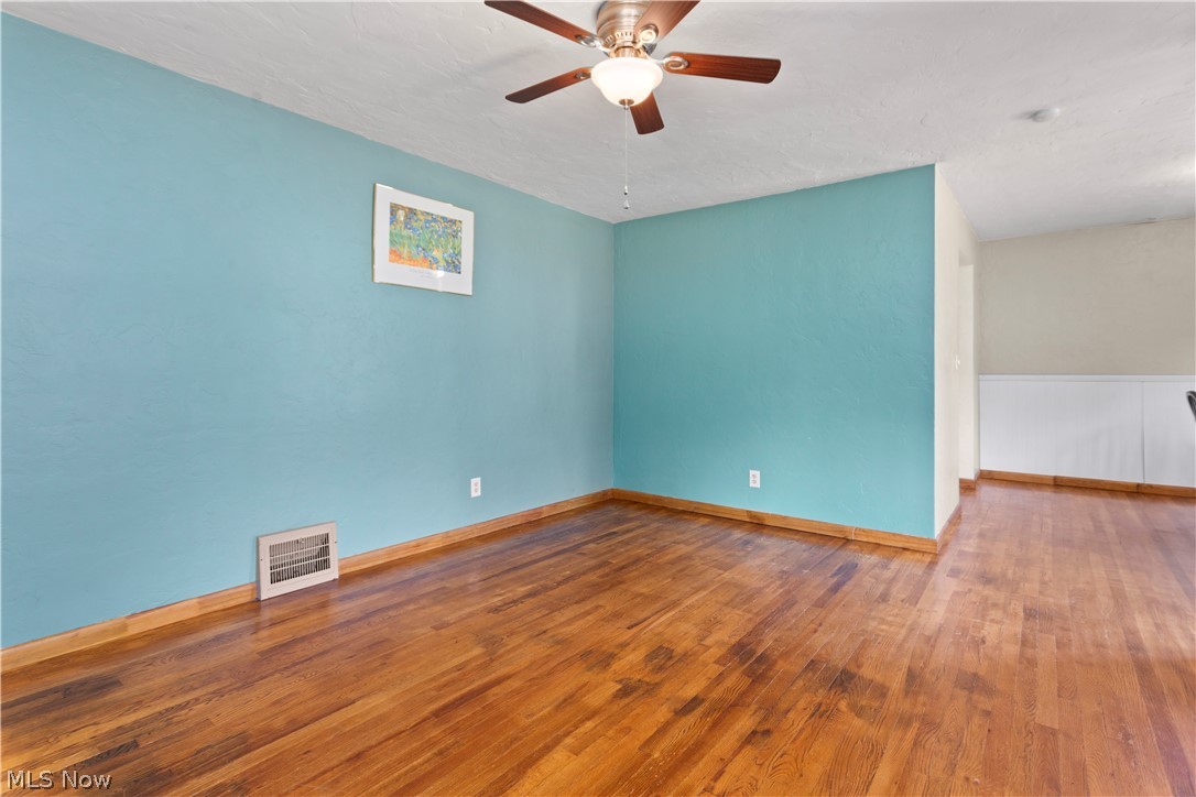 Spring Vly 04 - Residential