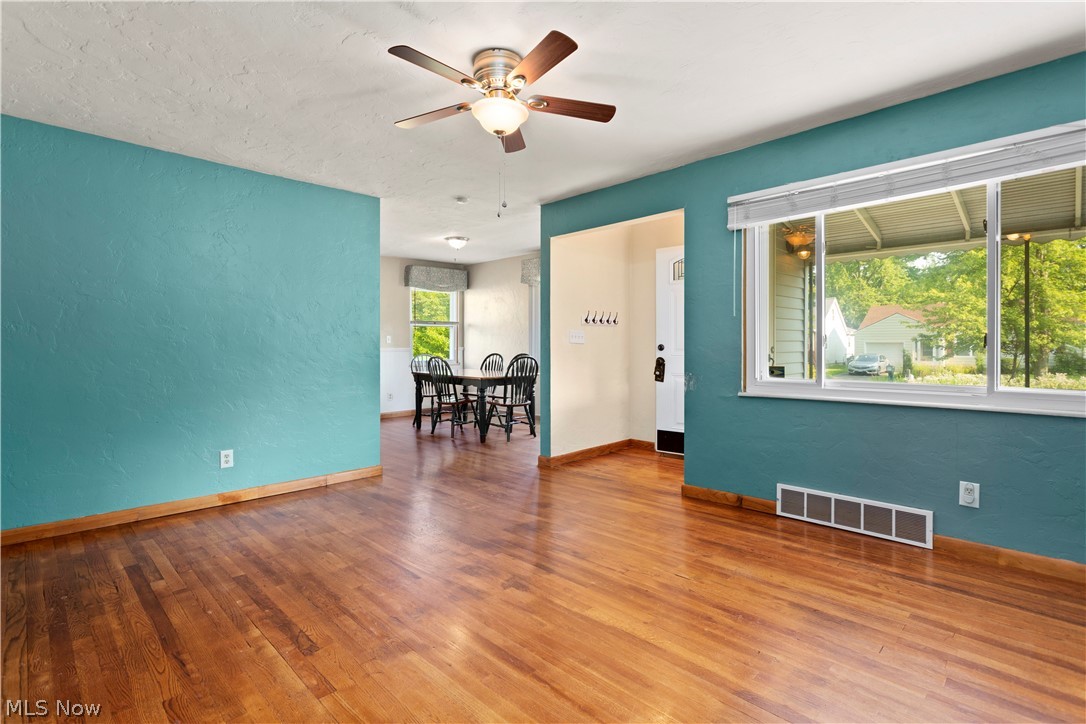 Spring Vly 04 - Residential