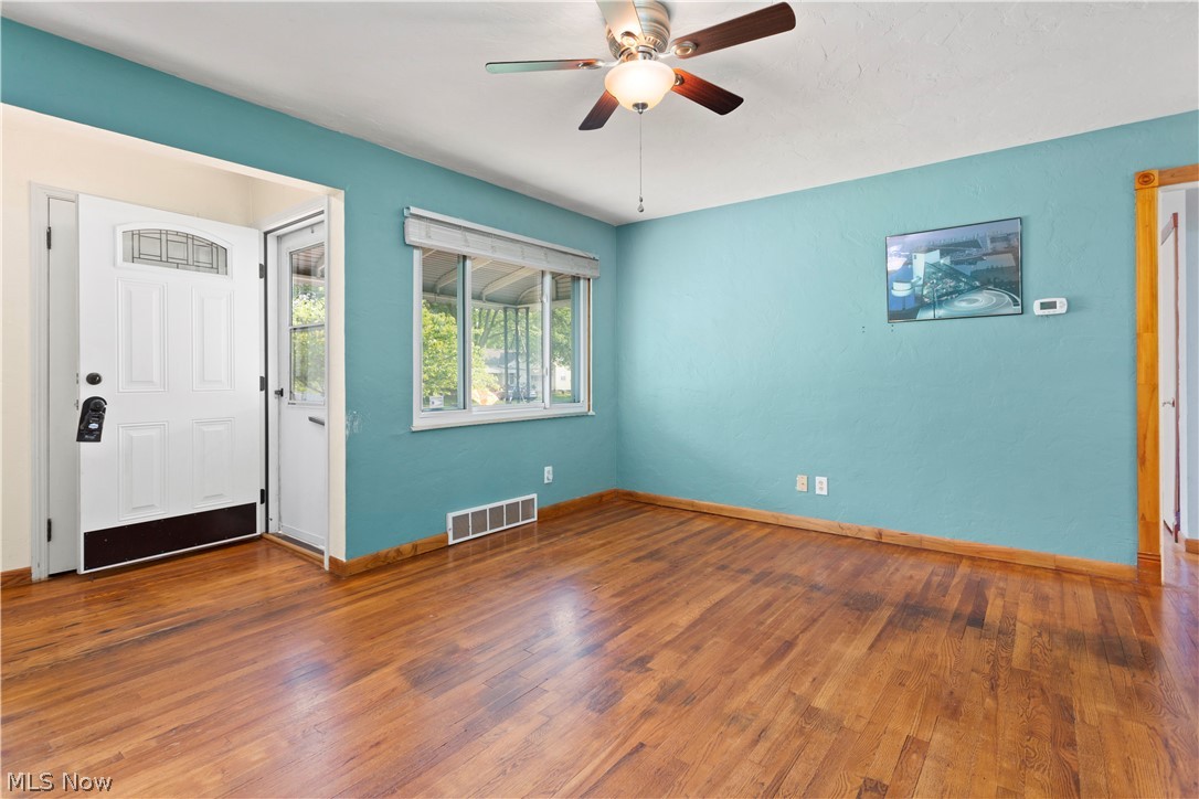 Spring Vly 04 - Residential