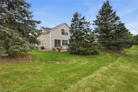 Tiny photo for 37022 Fairfield Lane, North Ridgeville, OH 44039 (MLS # 5252250)