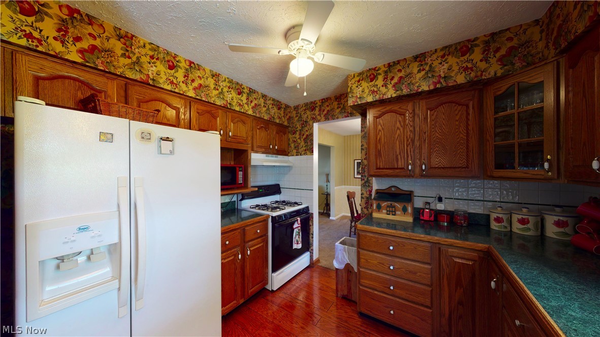 Laura Lee Acres - Residential