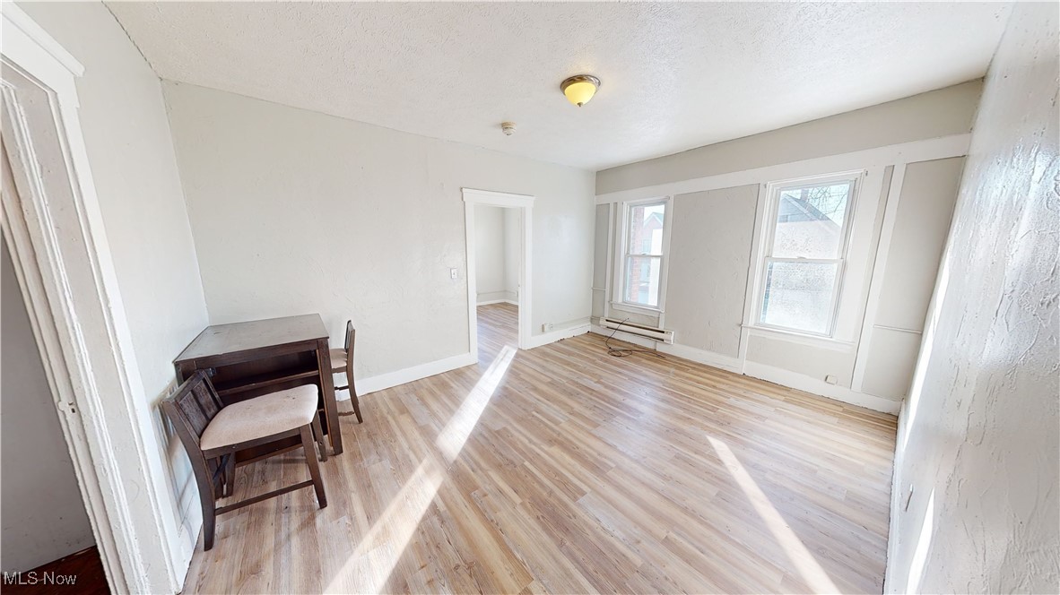 Cleveland, Ohio 44109, United States, 8 Bedrooms Bedrooms, ,4 BathroomsBathrooms,Residential,Contingent,12016