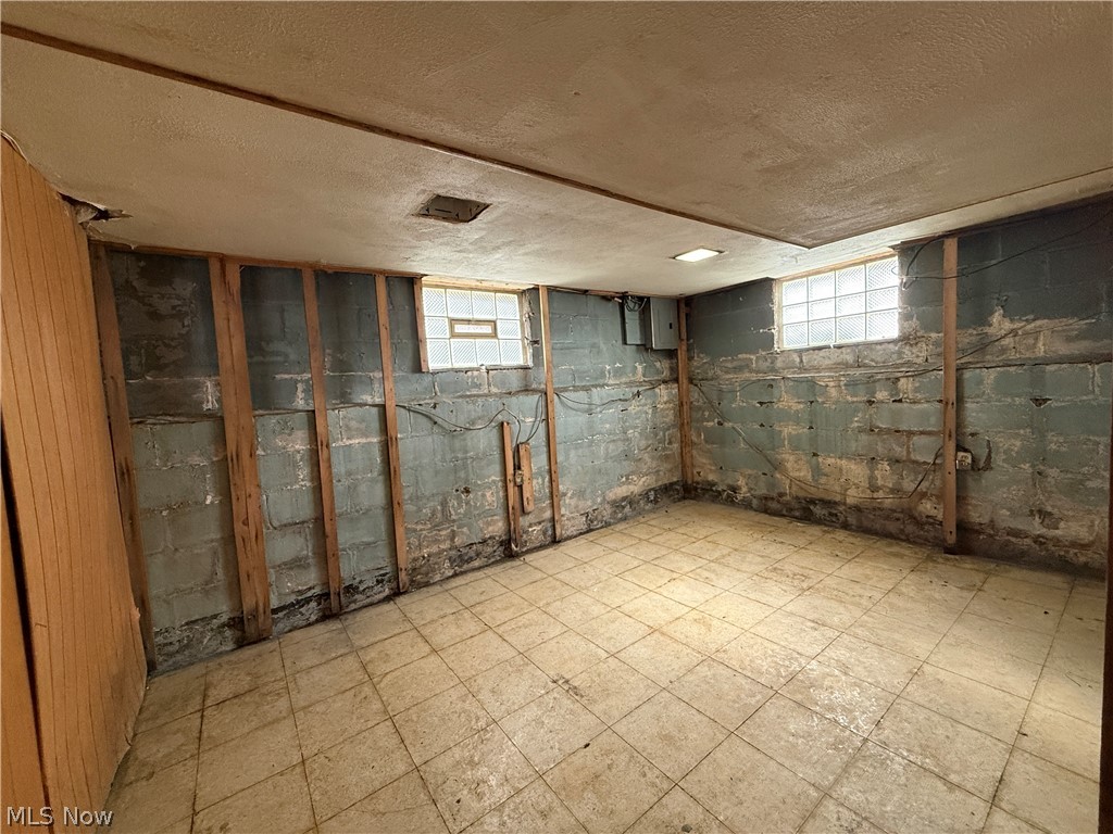 Shaker Overlook - Residential