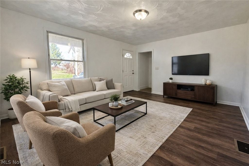 Photo of 445 W Martin Street, East Palestine, OH 44413 (MLS # 5192028)