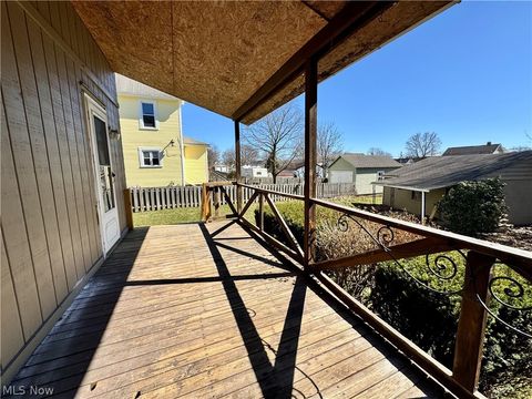 Tiny photo for 445 W Martin Street, East Palestine, OH 44413 (MLS # 5192028)