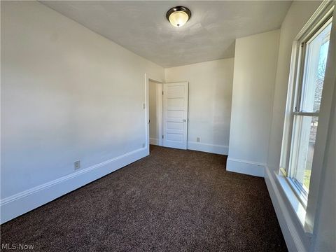 Tiny photo for 445 W Martin Street, East Palestine, OH 44413 (MLS # 5192028)