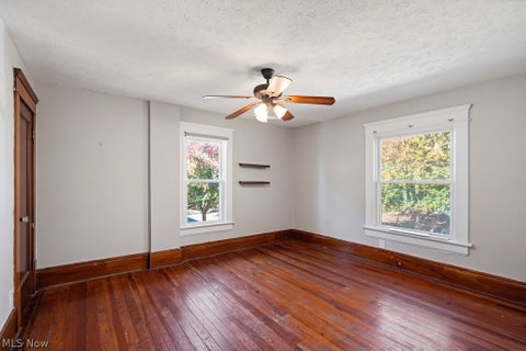 Tiny photo for 824 Elmore Avenue, Akron, OH 44302 (MLS # 5252582)