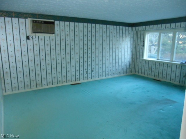 Whispering Heights Condo - Residential