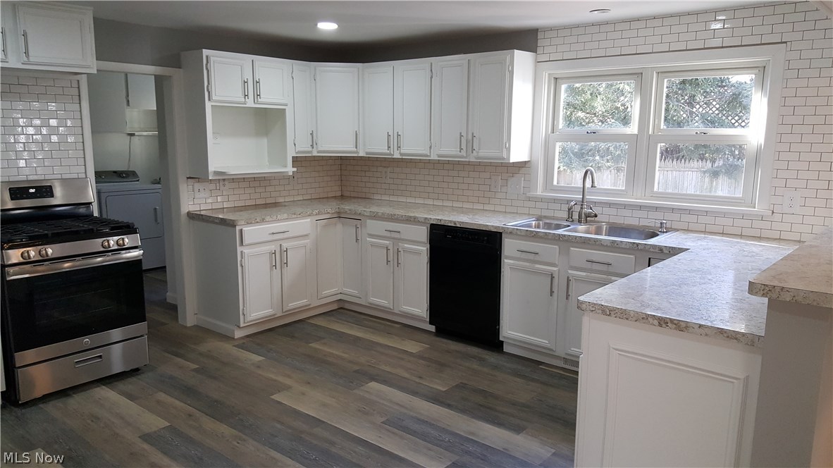 Arrowhead Beach 02 - Residential