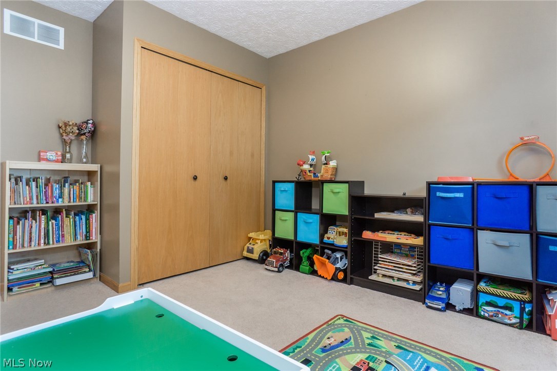 New Milford Estate - Residential