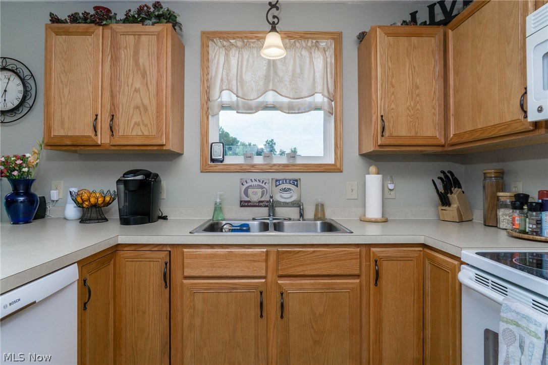 New Milford Estate - Residential