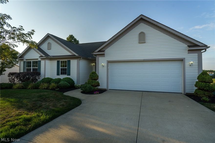 Move right in to this immaculate open floor plan.  Kitchen, dining & living rooms all open with a gas fireplace.  Master bedroom has high ceiling.  Kitchen features a large pantry plus all kitchen appliances to stay.  Large deck for entertaining overlooks beautiful back yard. New roof & gutters in 2014. First floor laundry This tastefully decorated  3 bedroom 2 baths home is ready to move into! Won't last long!  Call for a tour.