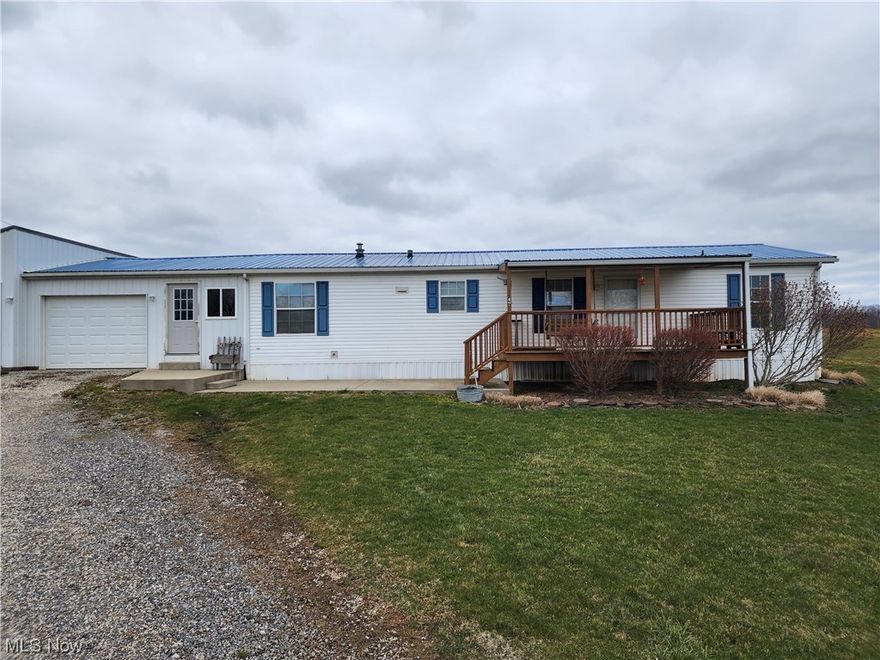 This 2005 ranch like home features an open concept dining and living room.  The master bedroom is conveniently located just off the living room with is very own bathroom.  There are two more bedrooms just down the hallway sharing another full bathroom. With the laundry room just inside the back door, it gives you ample room to kick off those shoes and coats.   A new metal roof was installed in 2020. 

MUST BE MOVED and the seller is willing to pay up to $6,000 towards the moving cost.  The front covered deck is included, the garage is negotiable between the seller and buyer and is not part of this sale. The back deck in the garage is not part of this sale.