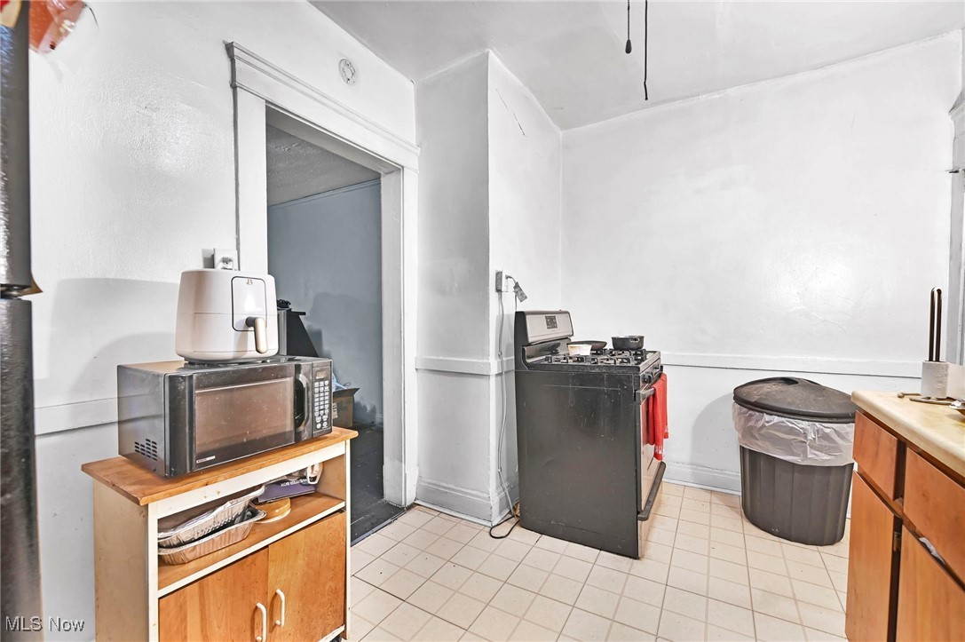 James Dockers - Residential Income