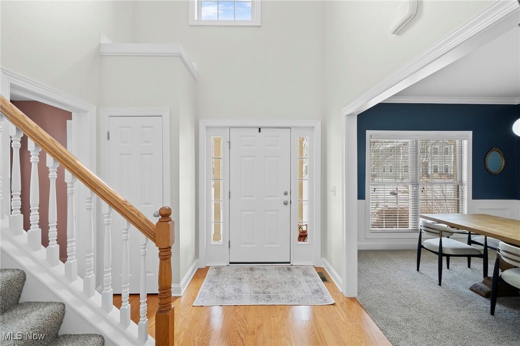 Photo of 7590 Woodland Avenue, Hudson, OH 44236 (MLS # 5185477)