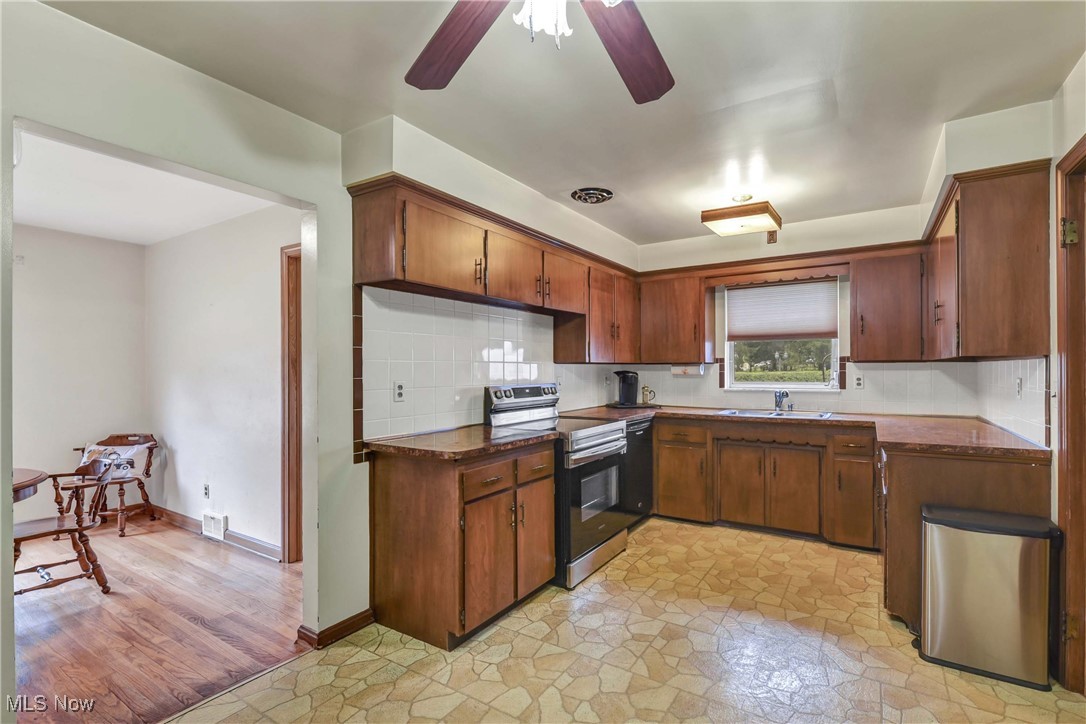 Tuxedo Lake Park - Residential
